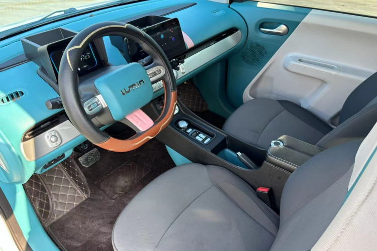 长安启源 长安Lumin 2022款 210km 香甜款中控内饰7004