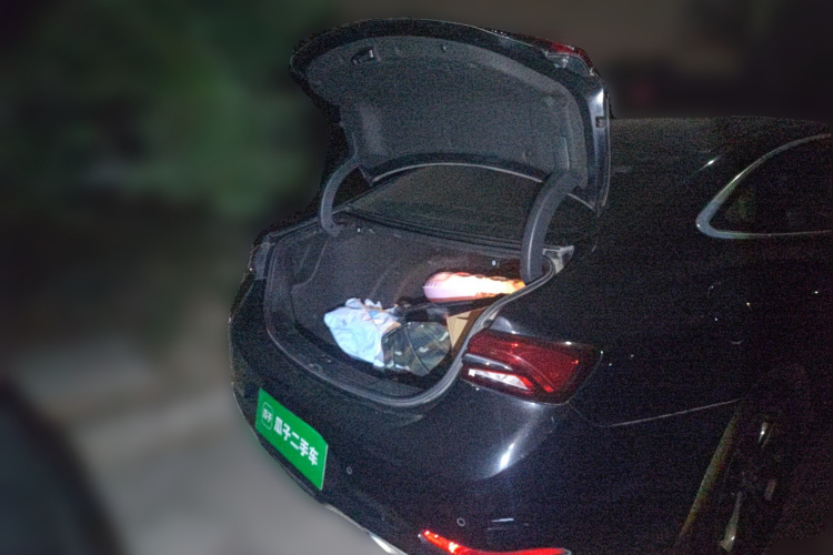 别克 君越 2019款 28T 豪华型局部细节23