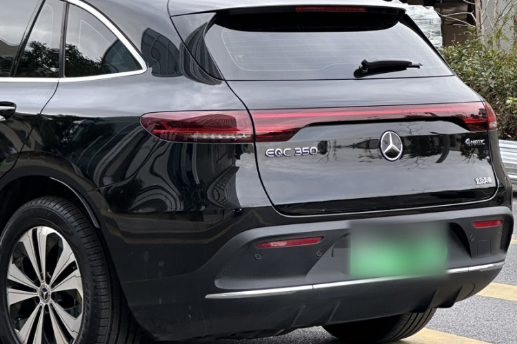 奔驰EQC 2022款 EQC 350 4MATIC车身外观6007