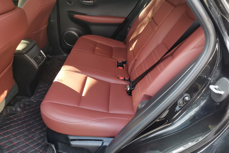 雷克萨斯NX 2015款 200t 全驱 锋尚版中控内饰21