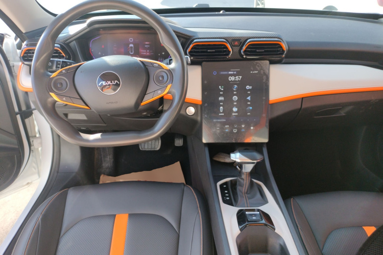 东风风神 奕炫 2023款 马赫版 1.5L 自动追影版中控内饰12