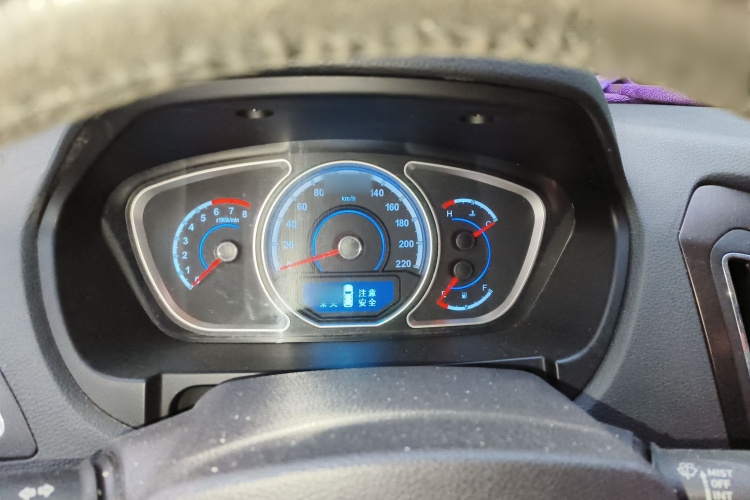 海马S7 2015款 改款 1.8T 自动纵骋型局部细节14