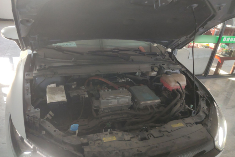 小鹏P5 2021款 460G机舱底盘24