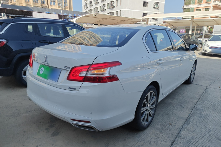 标致408 2018款 350THP 自动豪华版车身外观7