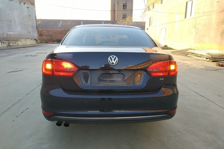 大众 速腾 2014款 改款 1.4TSI 自动旗舰版车身外观6004