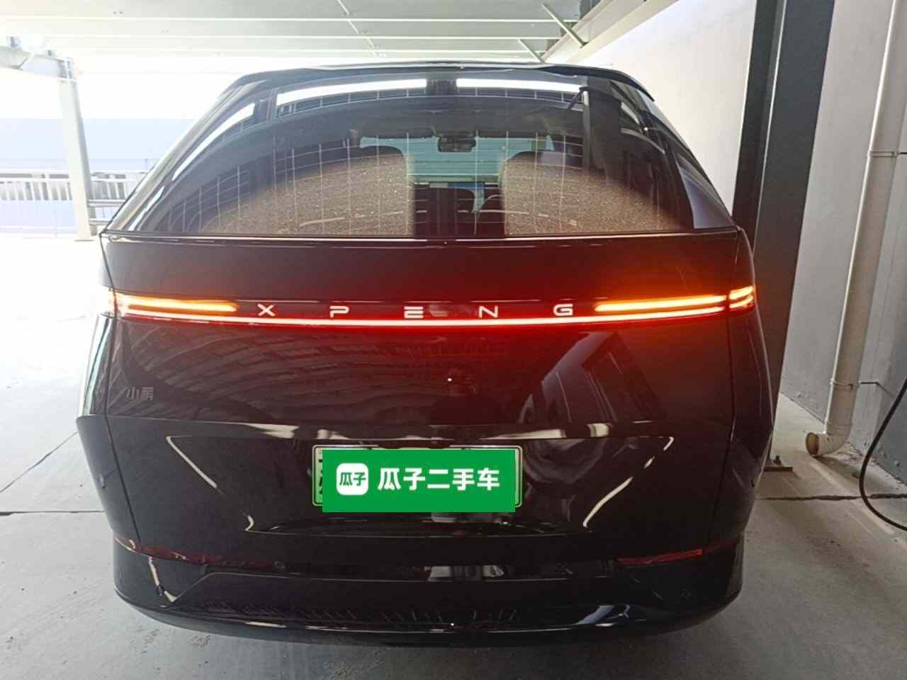 小鹏X9 2025款 纯电 740超长续航 Max(3)