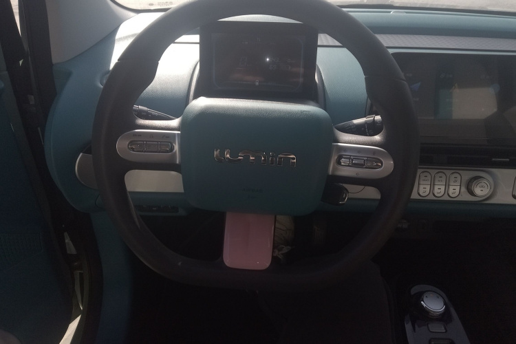 长安启源 长安Lumin 2022款 210km 香甜款中控内饰13