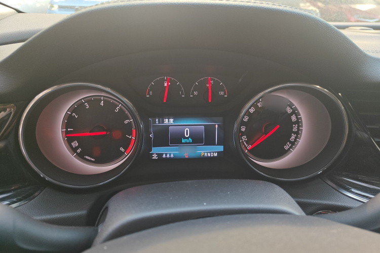 别克 君威 2019款 20T 精英型 国VI局部细节14