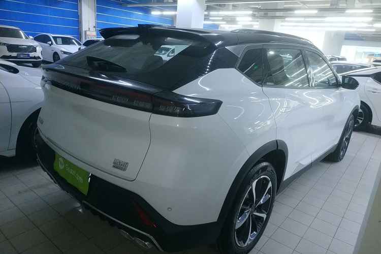 东风风神 皓瀚 2023款 DH-i 1.5T 豪华版车身外观7