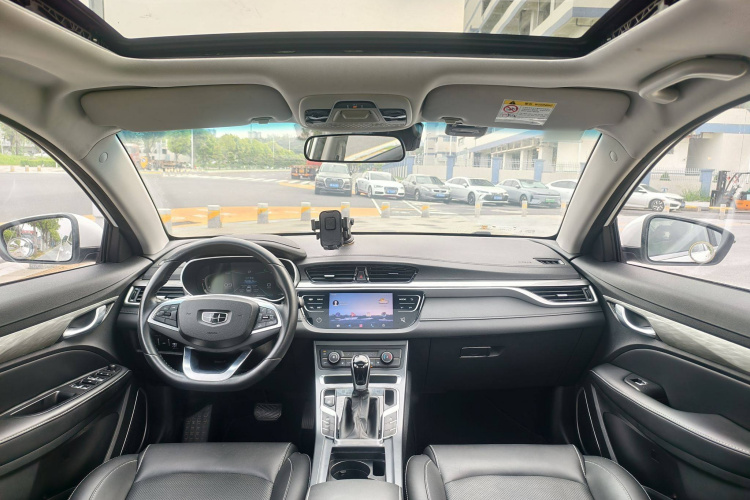 吉利汽车 帝豪 2019款 领军版 1.5L CVT向上亚运版 国VI中控内饰7003