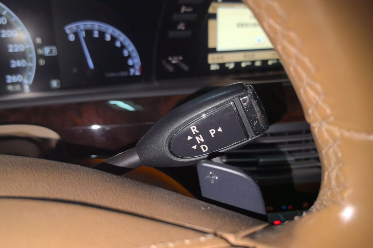 奔驰S级 2011款 S 350 L CGI局部细节18