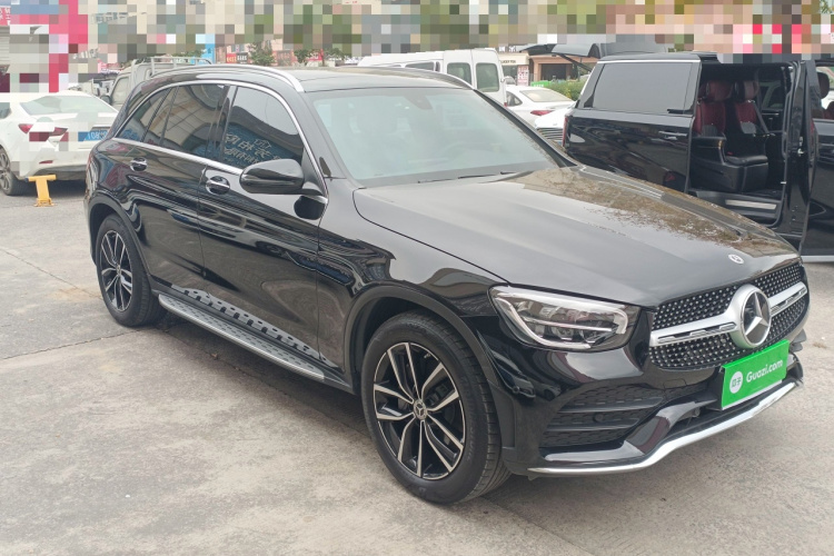奔驰GLC 2022款 改款二 GLC 260 L 4MATIC 豪华型车身外观3