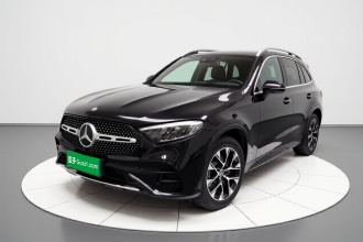 奔驰GLC 2023款 GLC 260 L 4MATIC 豪华型 5座