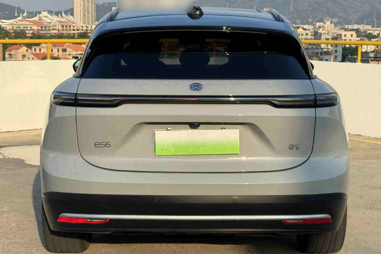 蔚来ES6 2024款 75kWh车身外观6012