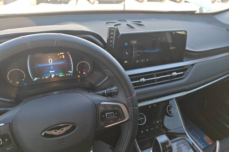 奇瑞 瑞虎8 2024款 荣耀版 230TCI 自动卓越版 7座中控内饰7002