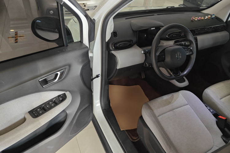 零跑汽车 零跑T03 2022款 皓玉版中控内饰20