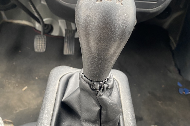 五菱汽车 五菱之光 2020款 1.2L 实用型 国VI LSI局部细节18