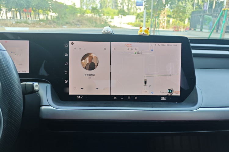 小鹏P7 2022款 670N+局部细节16