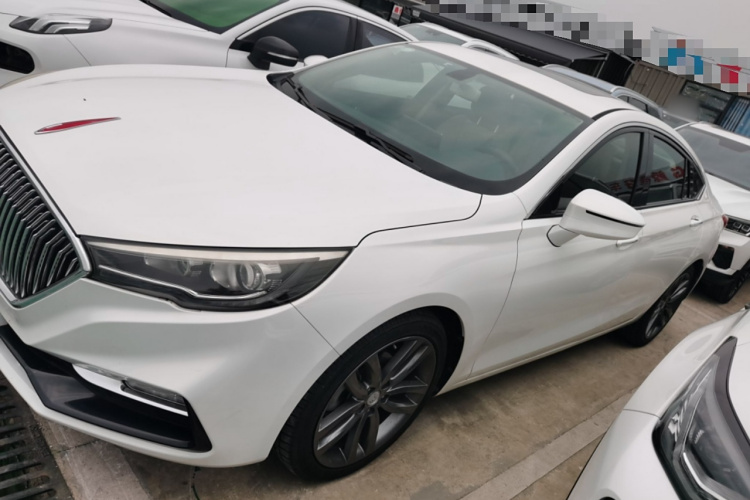 红旗H5 2018款 30TD 智联灵动版车身外观4