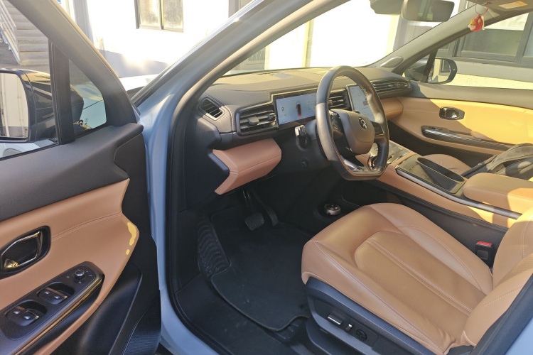 蔚来ES6 2020款 420KM 运动版中控内饰20