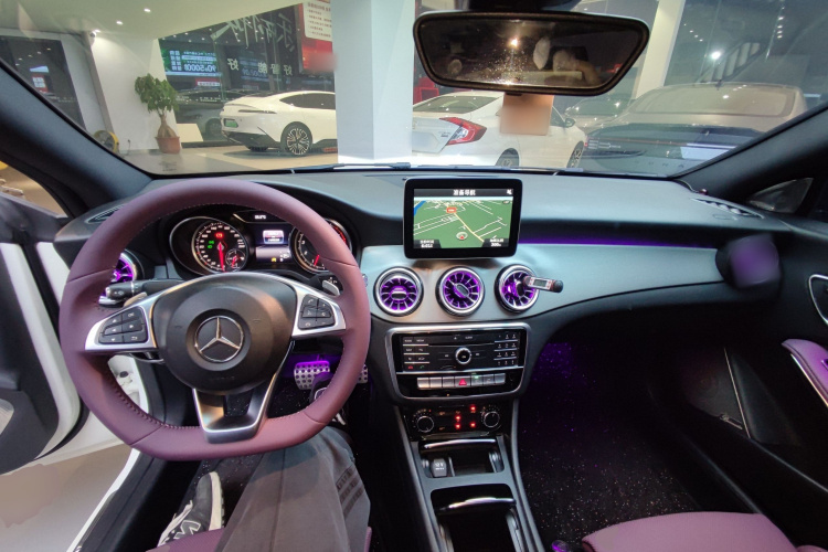 奔驰CLA 2016款 改款 CLA 220 4MATIC中控内饰7002