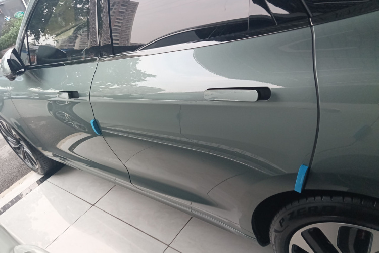 鸿蒙智行 问界M5 2022款 增程后驱标准版车身外观6003