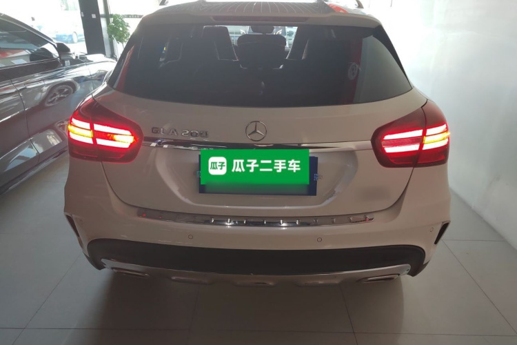 奔驰GLA 2019款 GLA 200 时尚型车身外观6004