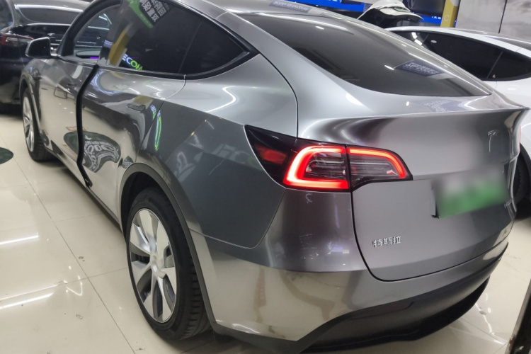特斯拉 Model Y 2022款 改款 长续航全轮驱动版车身外观6004