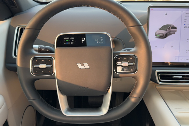 理想汽车 理想L6 2025款 Pro 智能焕新版局部细节13