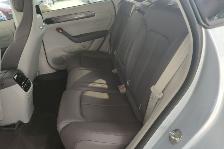 零跑汽车 零跑C11 2024款 增程 300尊享版中控内饰21