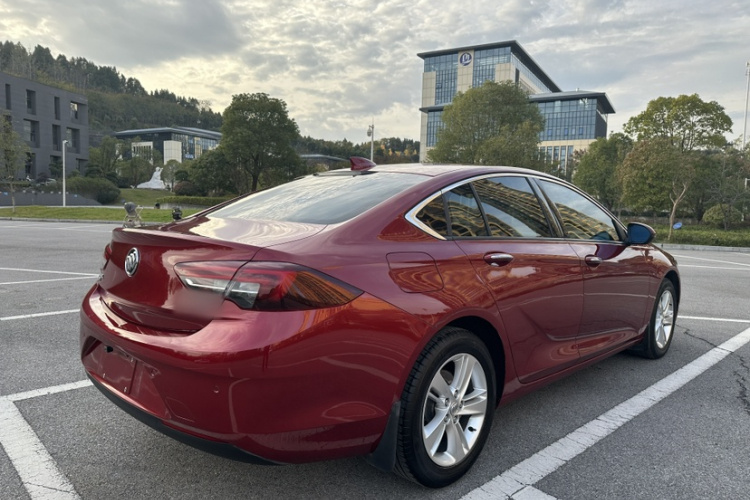 别克 君威 2017款 20T 精英型车身外观6003