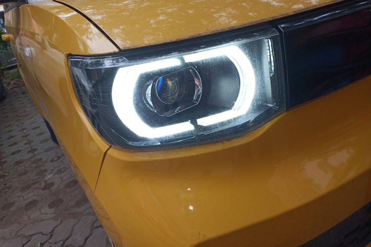 五菱汽车 宏光MINIEV 2021款 马卡龙夹心款 120km 磷酸铁锂车身外观8