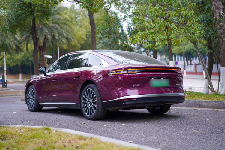 奇瑞 风云A9L 2025款 光辉 四驱高能版车身外观6005