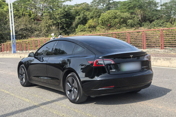 特斯拉 Model 3 2022款 后轮驱动版车身外观6006