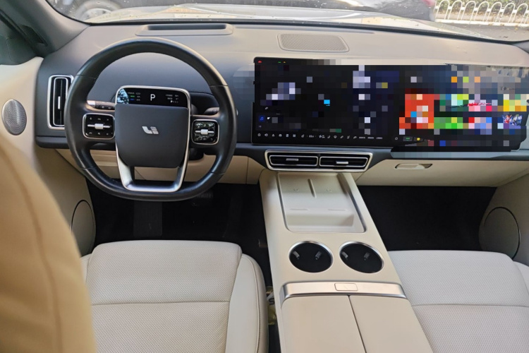 理想汽车 理想L9 2022款 Max中控内饰12