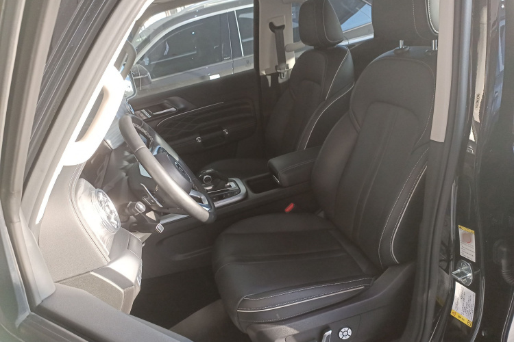 坦克300 2021款 城市版 2.0T 很有型中控内饰19