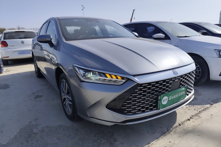 比亚迪 秦PLUS 2023款 冠军版 DM-i 120KM卓越型车身外观3