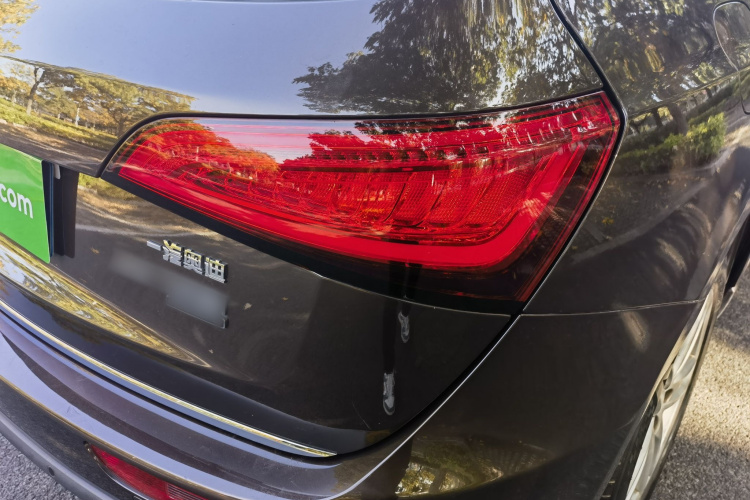 奥迪Q5 2017款 40 TFSI 技术型车身外观6007