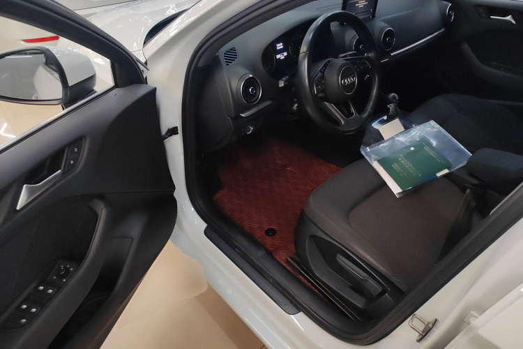 奥迪A3 2020款 Limousine 35 TFSI 进取型 国VI中控内饰20