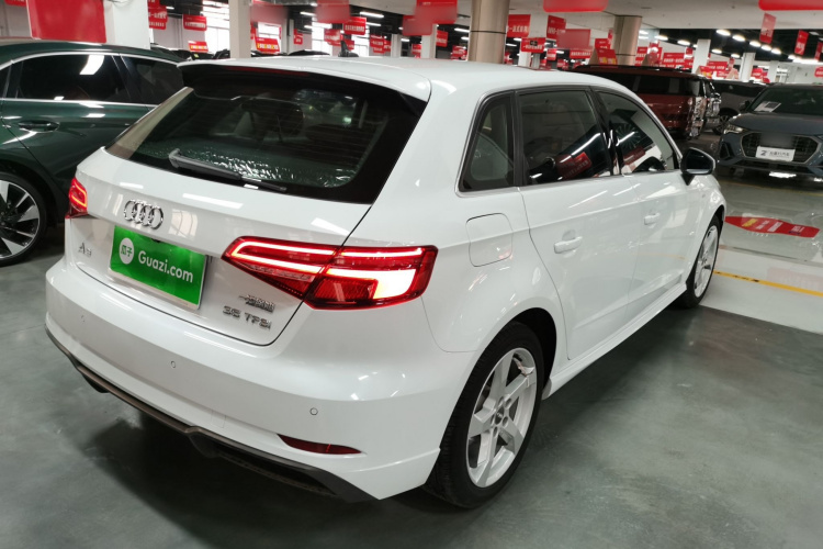 奥迪A3 2020款 Sportback 35 TFSI 时尚型 国VI车身外观7
