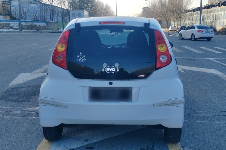 比亚迪F0 2015款 1.0L AMT 铉酷型车身外观6008