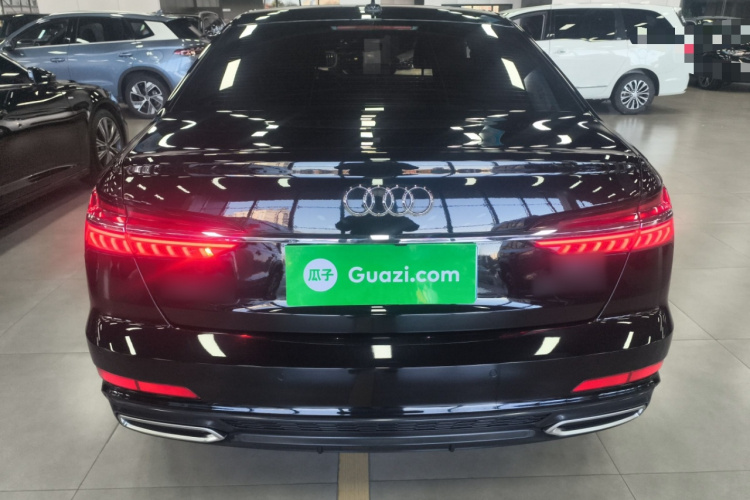 奥迪A6L 2020款 40 TFSI 豪华动感型车身外观6