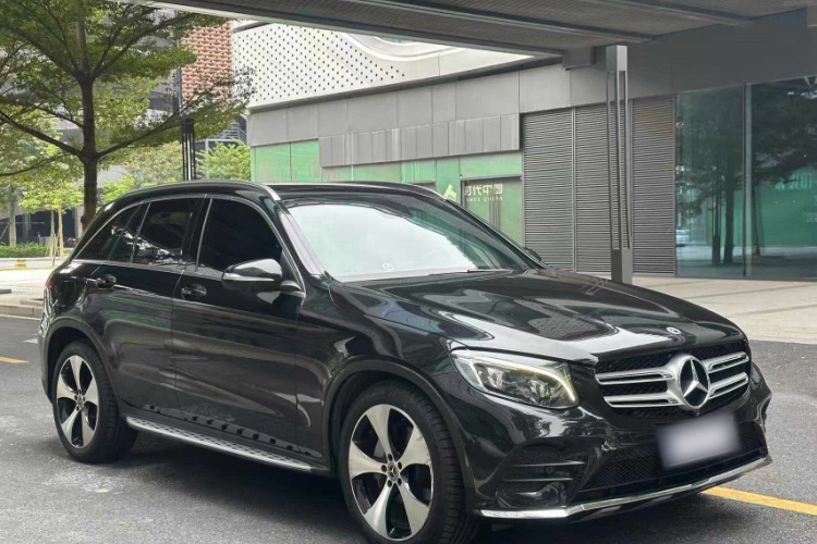 奔驰GLC 2018款 GLC 300 4MATIC 动感型车身外观6012