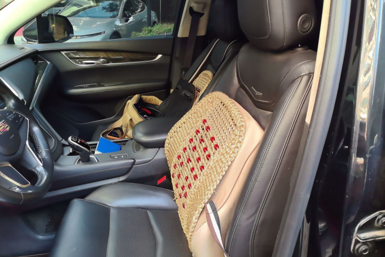 凯迪拉克XT5 2016款 25T 豪华型局部细节19