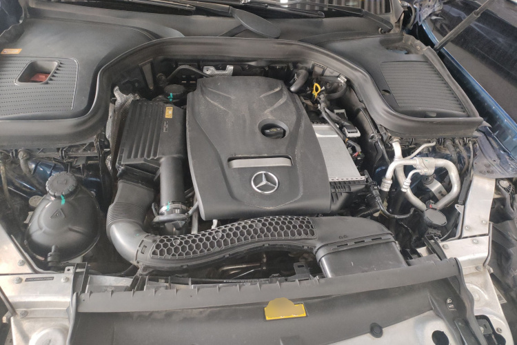 奔驰GLC 2016款 GLC 300 4MATIC 动感型机舱底盘24