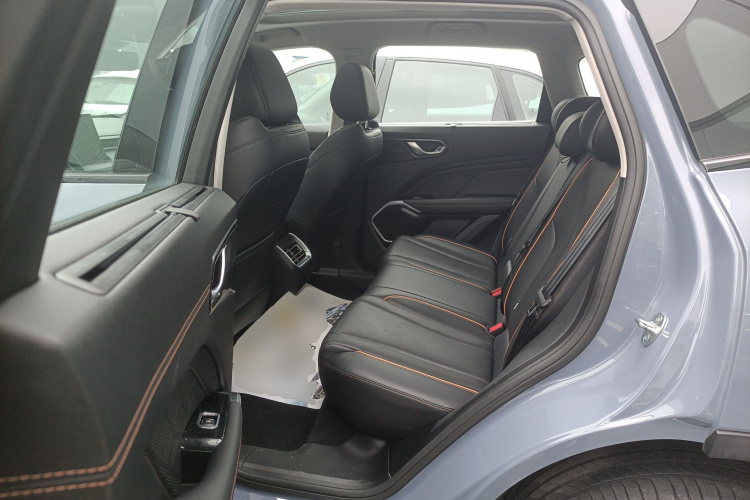 魏牌 拿铁DHT 2022款 1.5T DHT大杯中控内饰7004