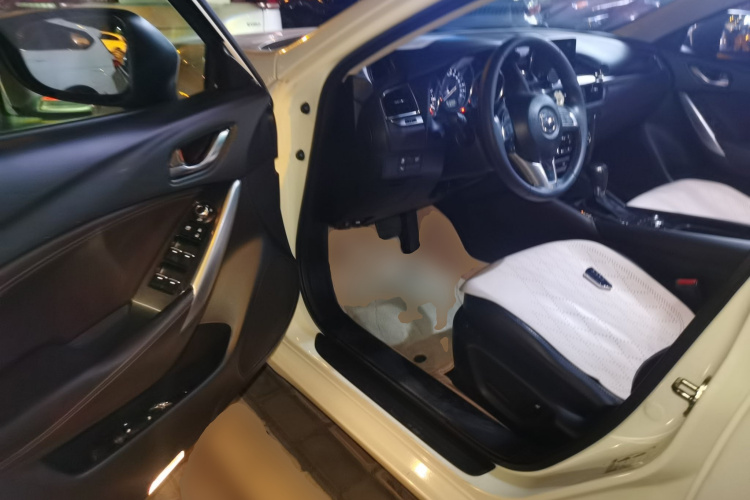 马自达 阿特兹 2017款 2.0L 蓝天尊贵版中控内饰7003