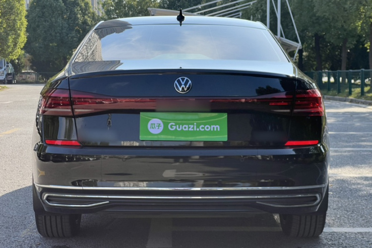 大众 帕萨特 2022款 330TSI 星空精英版车身外观6003