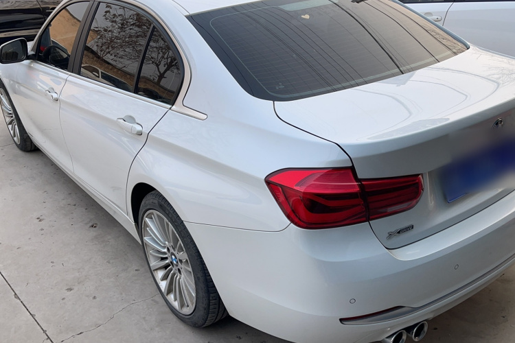 宝马3系 2018款 320Li xDrive 时尚型车身外观6004