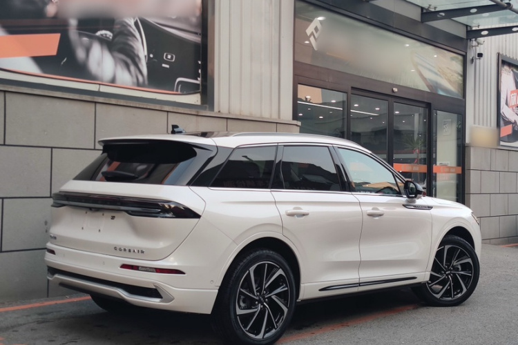 林肯 冒险家 2024款 2.0T 四驱尊耀版车身外观6001